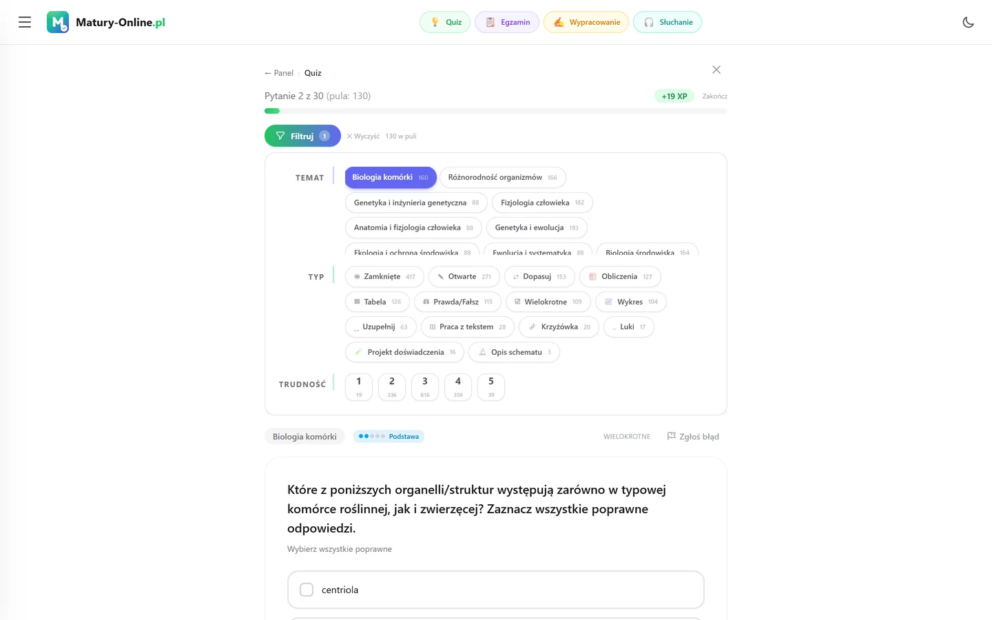 Quiz w Matury Online: panel „Filtruj” z zaznaczonym tematem „Biologia komórki”, pod spodem pytanie z tego tematu