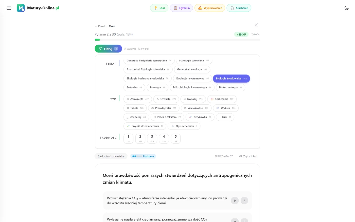 Quiz w Matury Online: panel „Filtruj” z zaznaczonym tematem „Biologia środowiska”, pod spodem pytanie z tego tematu