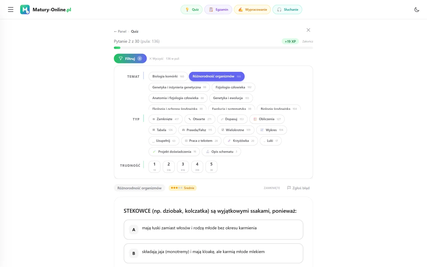 Quiz w Matury Online: panel „Filtruj” z zaznaczonym tematem „Różnorodność organizmów”, pod spodem pytanie z tego tematu