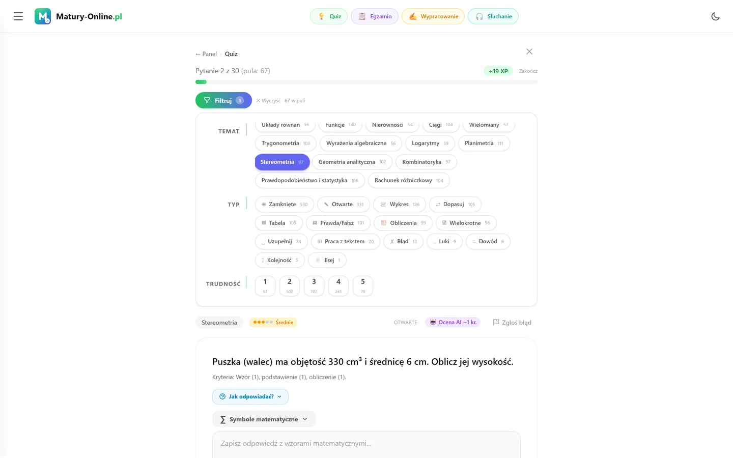 Quiz w Matury Online: panel „Filtruj” z zaznaczonym tematem „Stereometria”, pod spodem pytanie z tego tematu