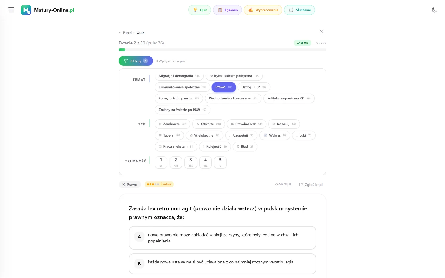 Quiz w Matury Online: panel „Filtruj” z zaznaczonym tematem „Prawo”, pod spodem pytanie z tego tematu